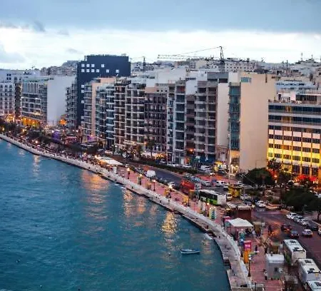 شقة Stylish 1br With Terrace In Wifi And Ac *