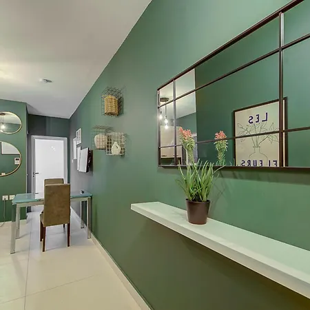 Apartment Stylish 1br With Terrace In Wifi And Ac Gzira