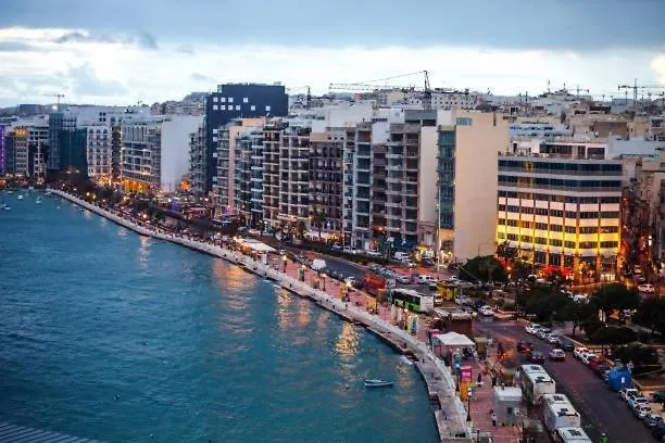 Apartman Stylish 1br With Terrace In Wifi And Ac *